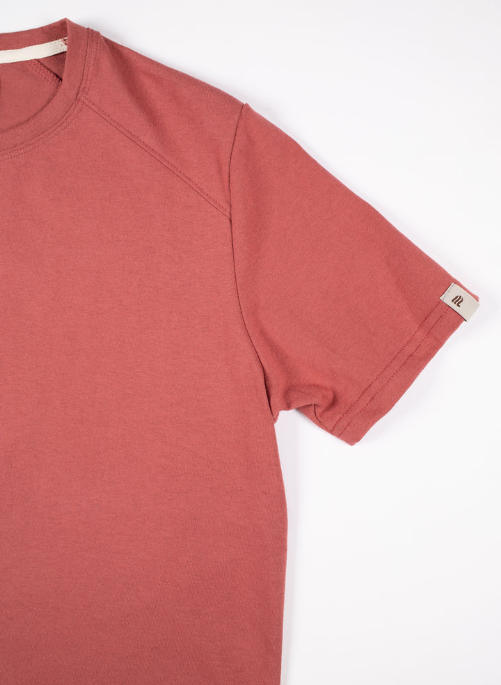 Playera Standard Fit  -  marrón