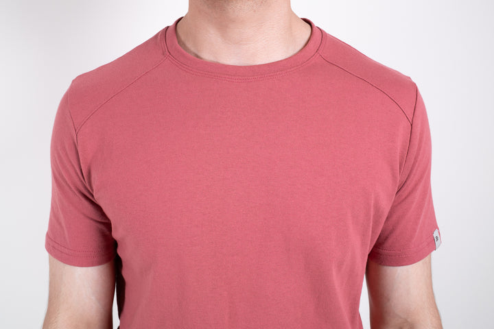 Playera Standard Fit  -  marrón