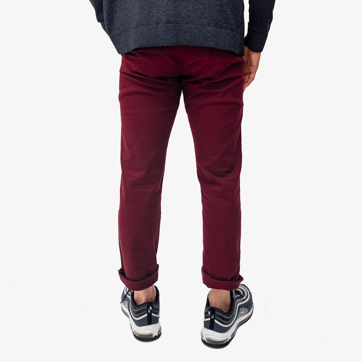 Pantalón  de gabardina skinny - corinto