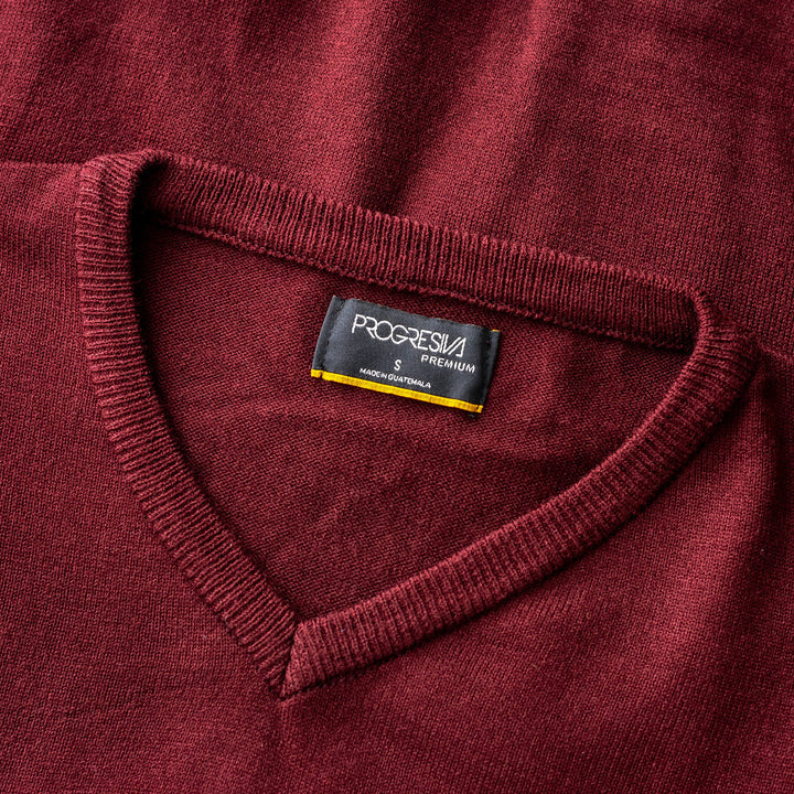 Suéter tejido - cuello V - corinto