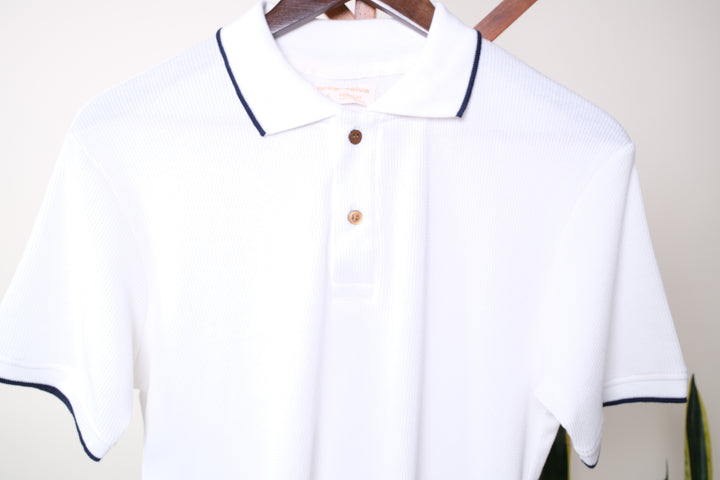 Playera Tipo Polo Tela Waffle - blanca