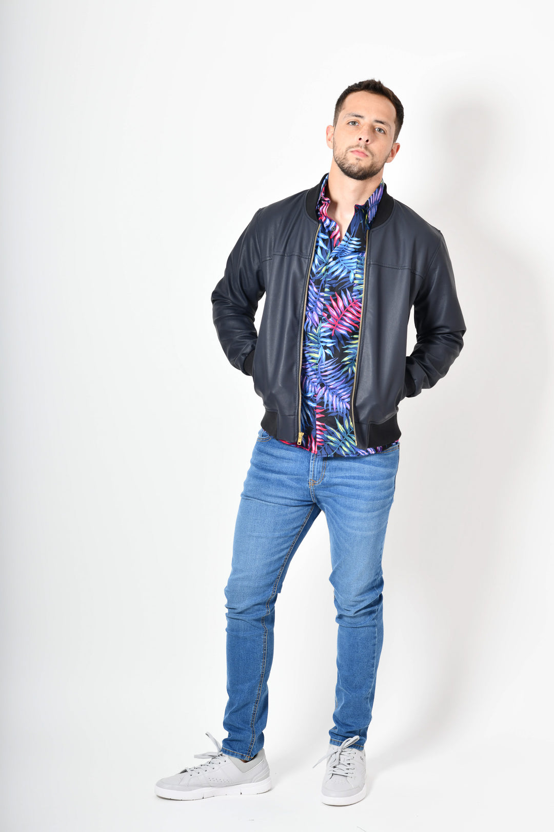 Bomber jacket cuerina - azul