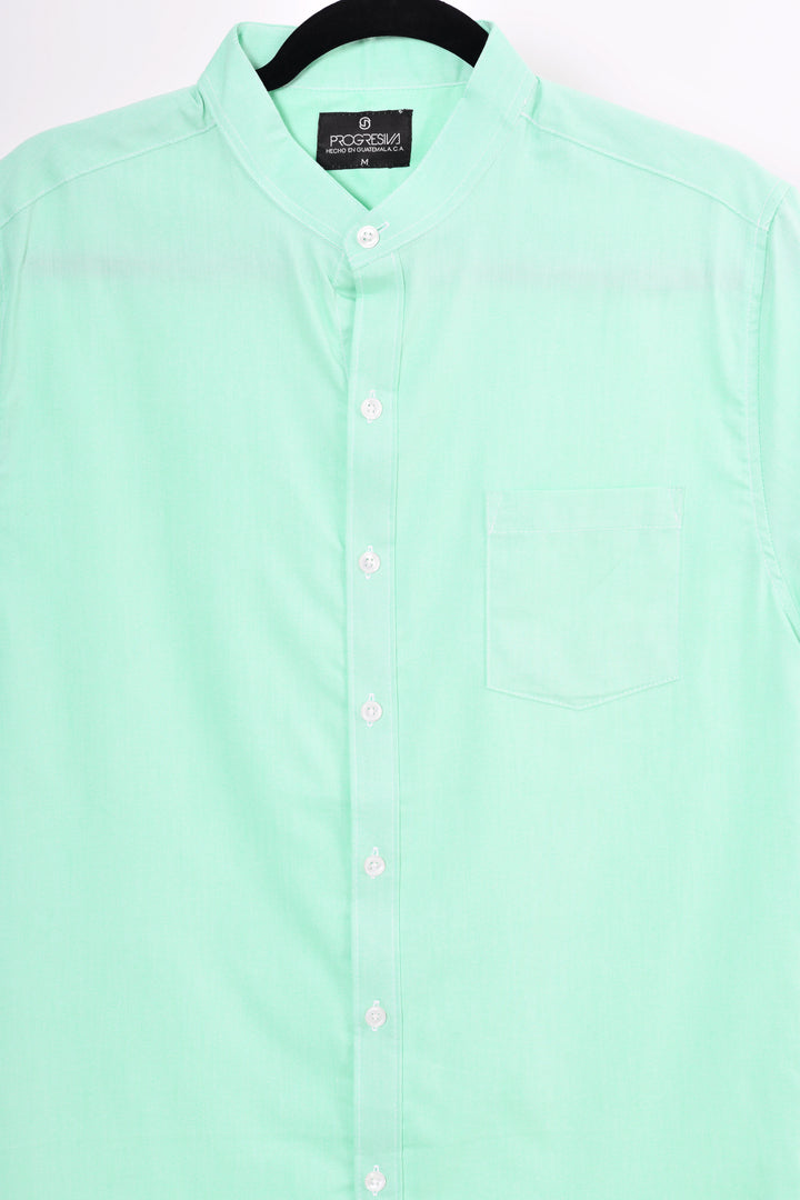 Camisa oxford manga corta cuello chino - verde