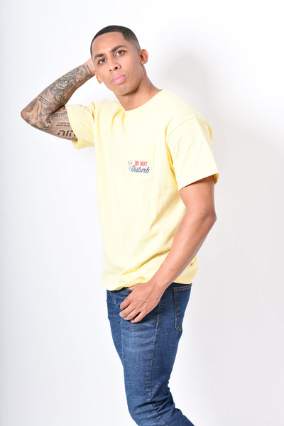 T-shirt to go - absurd amarilla