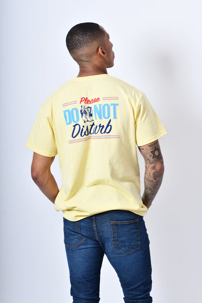 T-shirt to go - absurd amarilla