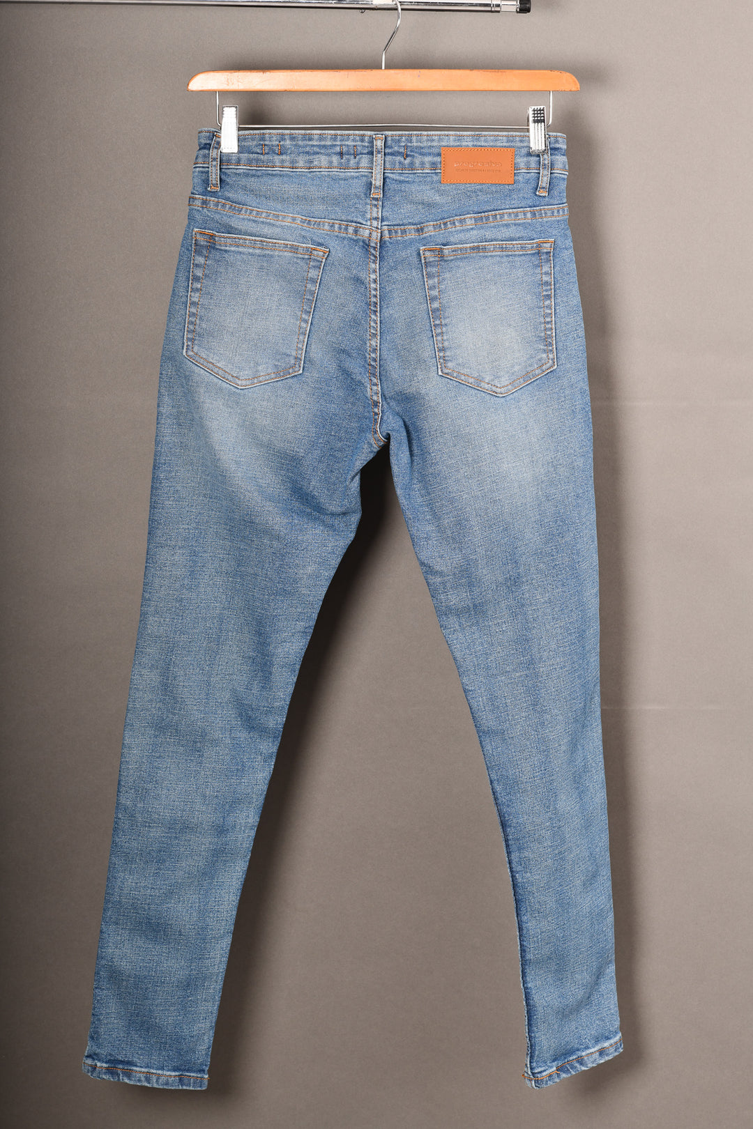 JEANS ESSENTIAL - NO. 21 - SKINNY - AZUL CLARO LAVADO