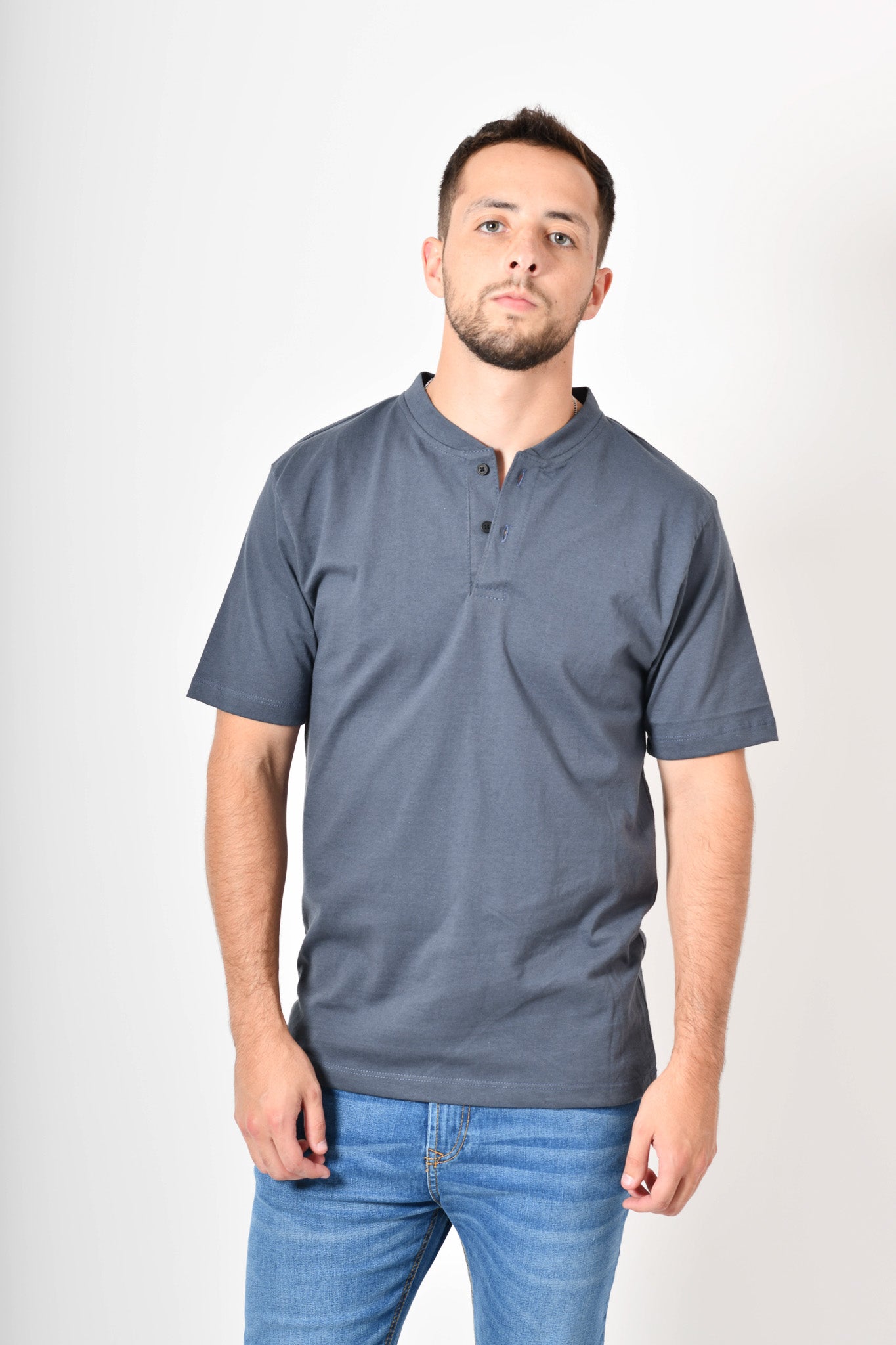 Playera pro - cuello v botones