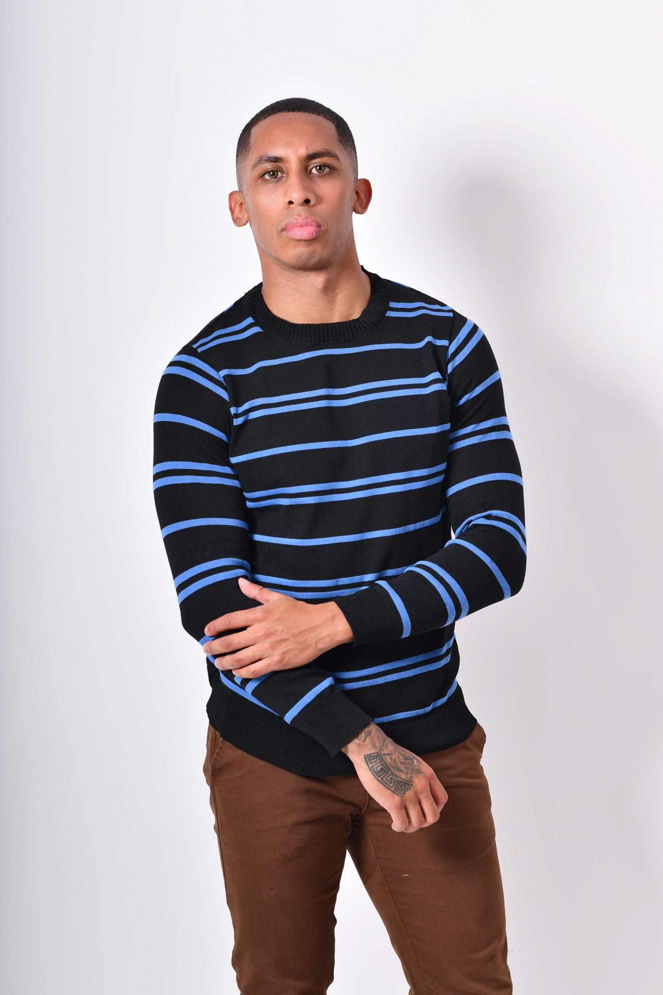 Sueter premium tejido - negro azul