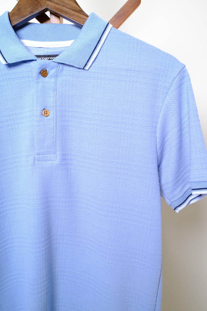 Playera Tipo Polo - azul claro