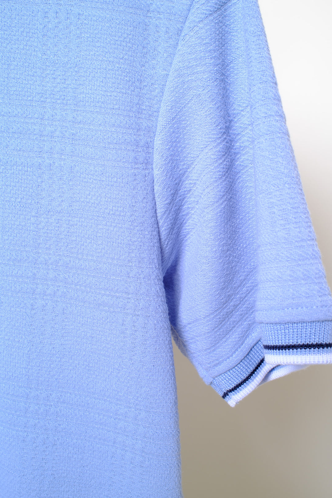 Playera Tipo Polo - azul claro