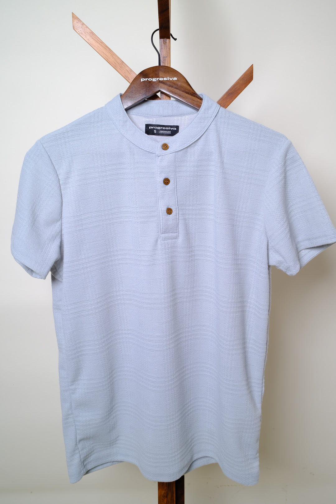 Playera Cuello Chino - celeste