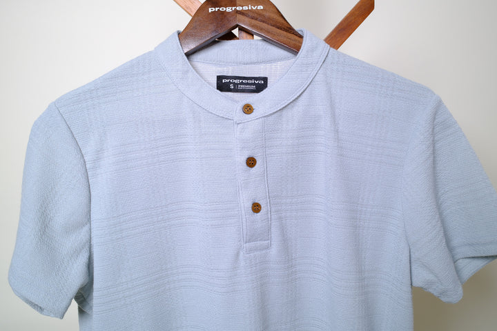 Playera Cuello Chino - celeste