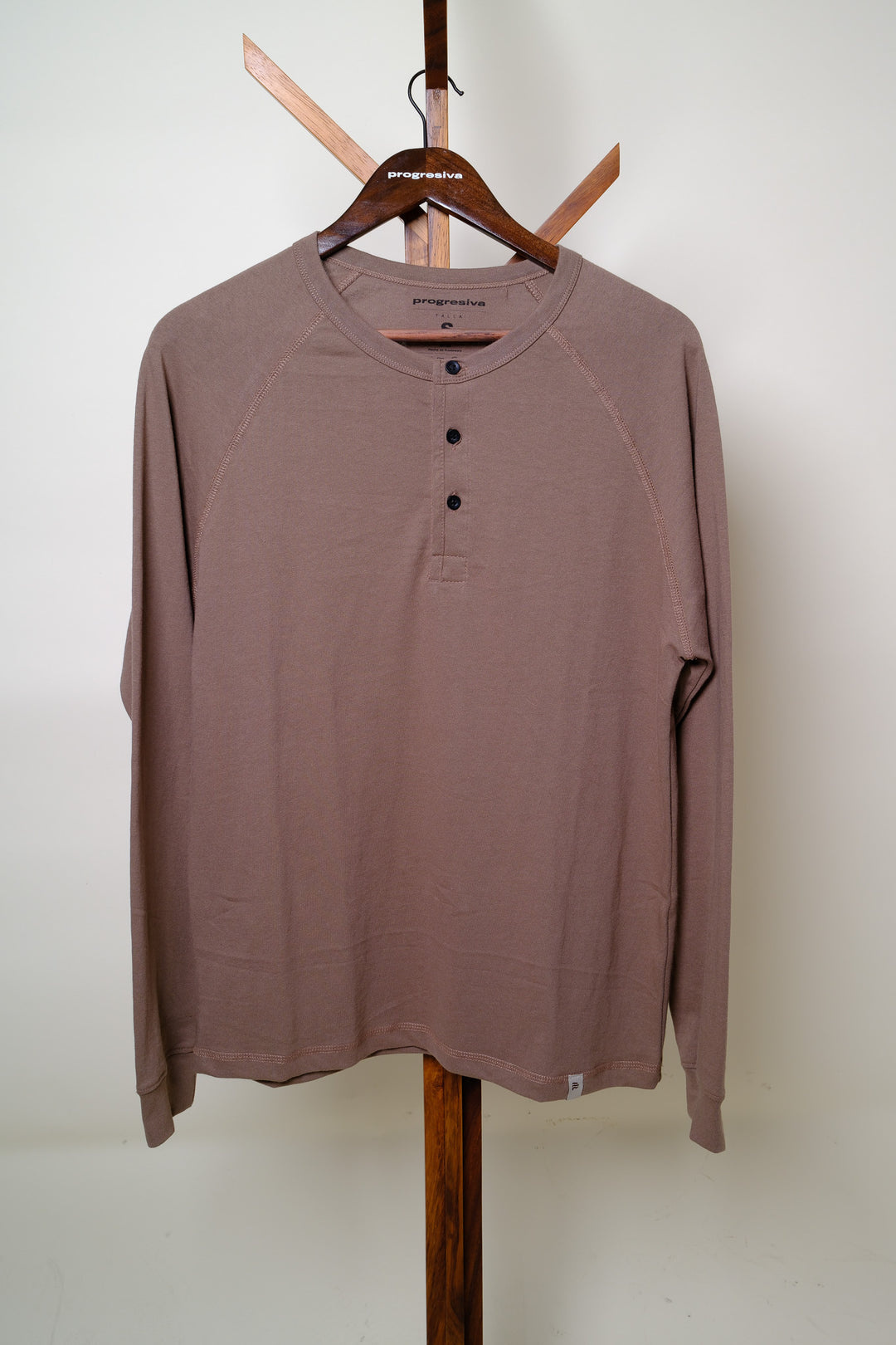 Playera Manga Larga- café