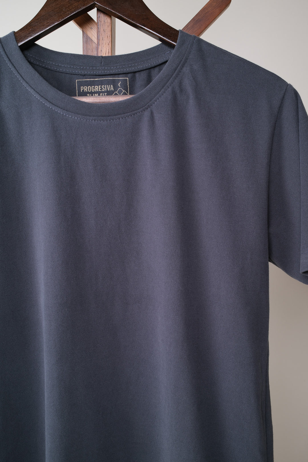 Playera Slim Fit - gris oscuro