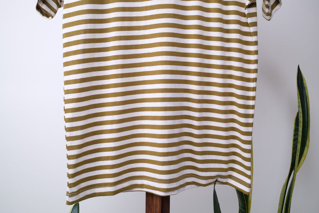 Playera Regular Fit  - beige rayas verdes