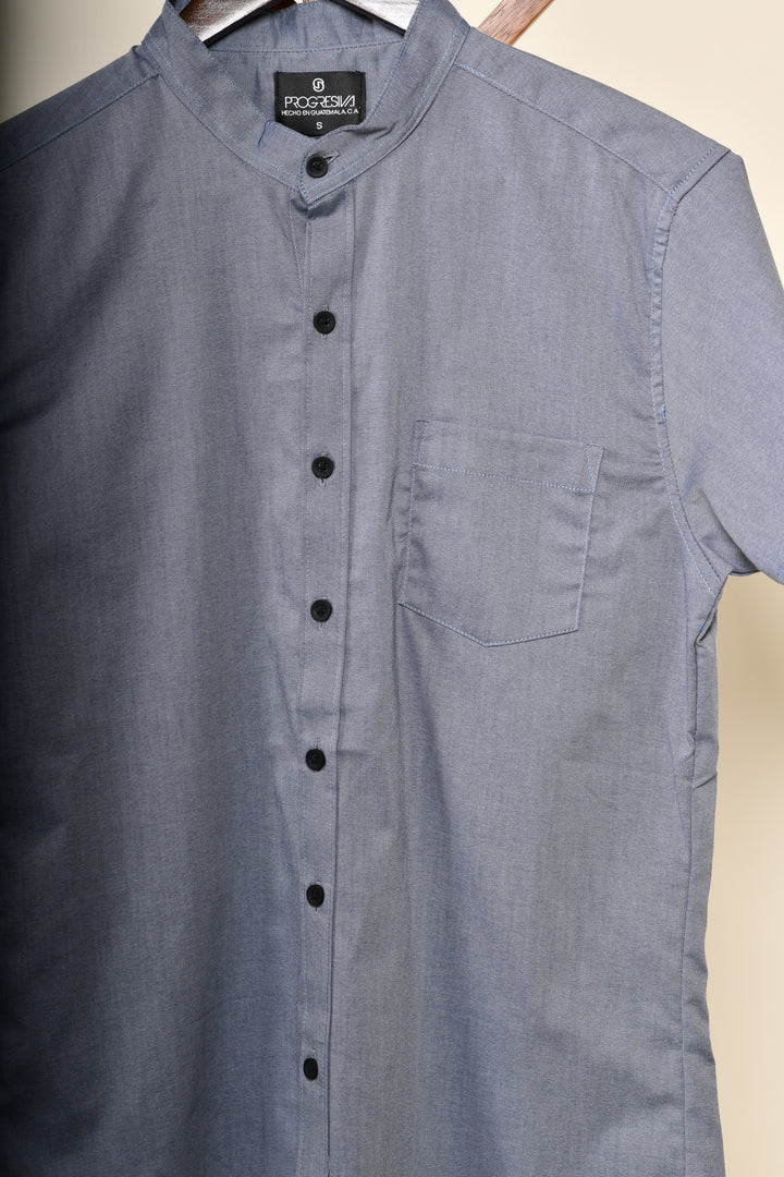 Camisa oxford manga corta cuello chino - azul grisáceo