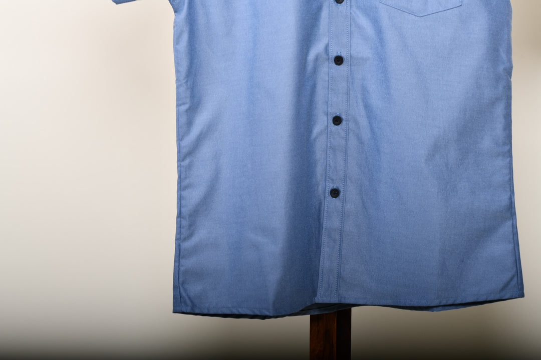 Camisa oxford manga corta cuello chino - azul oxford
