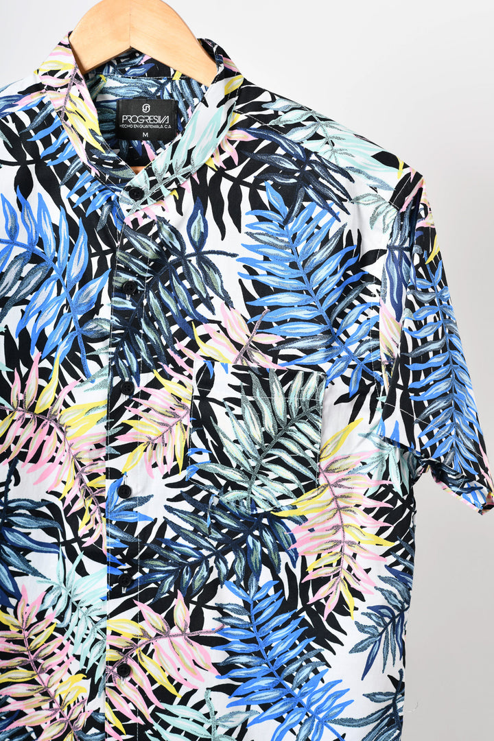 Camisa tropical de flores
