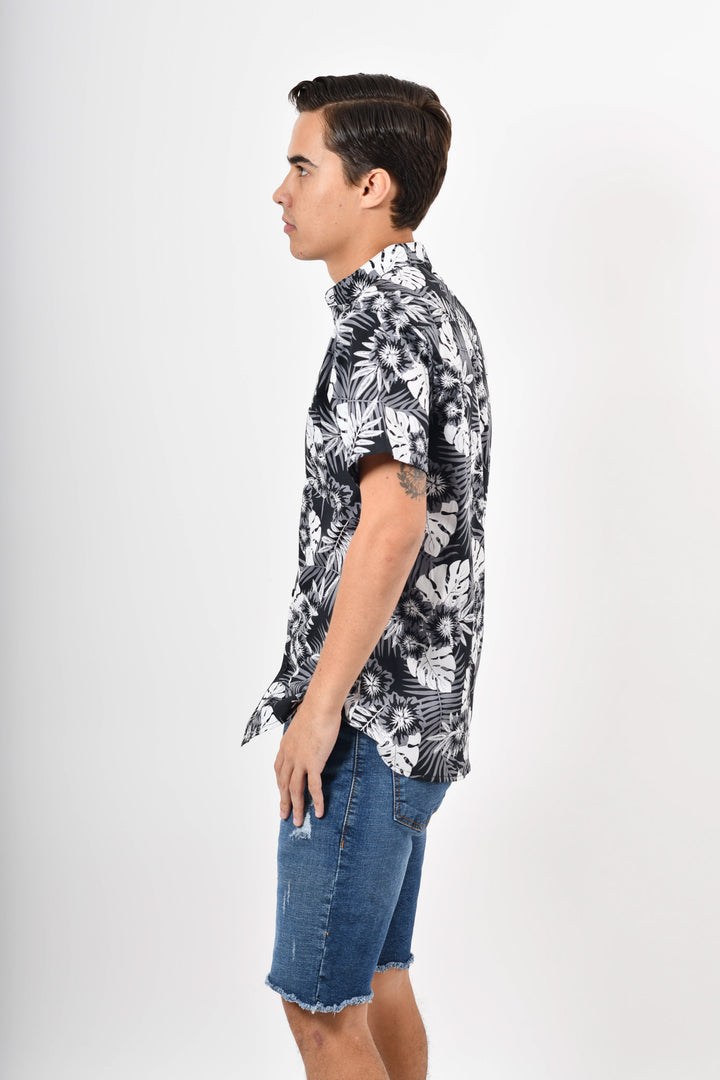 Camisa tropical de flores