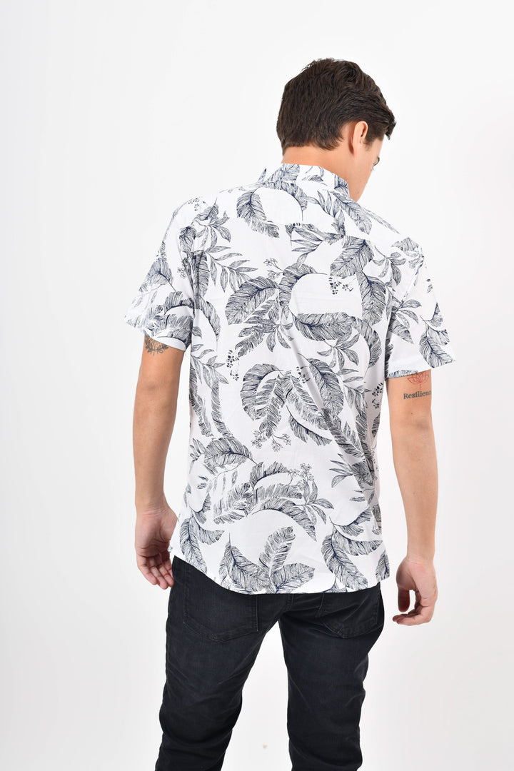 Camisa tropical de flores