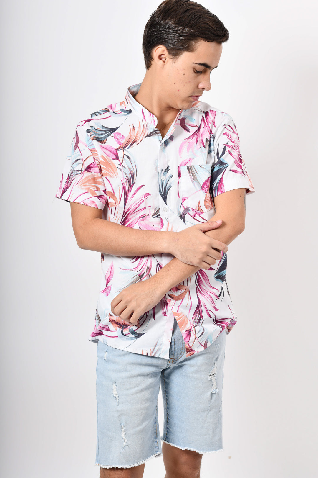 Camisa tropical de flores