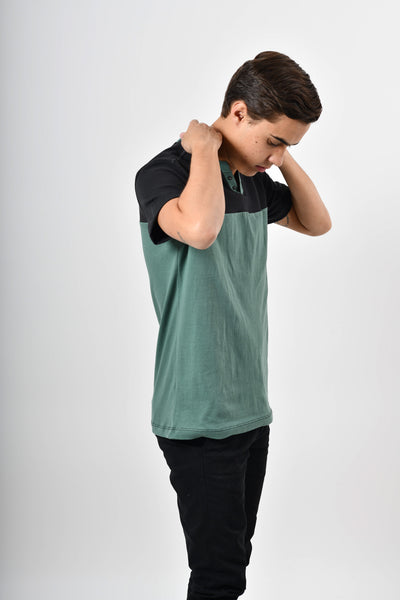 Playera Pro cuello V