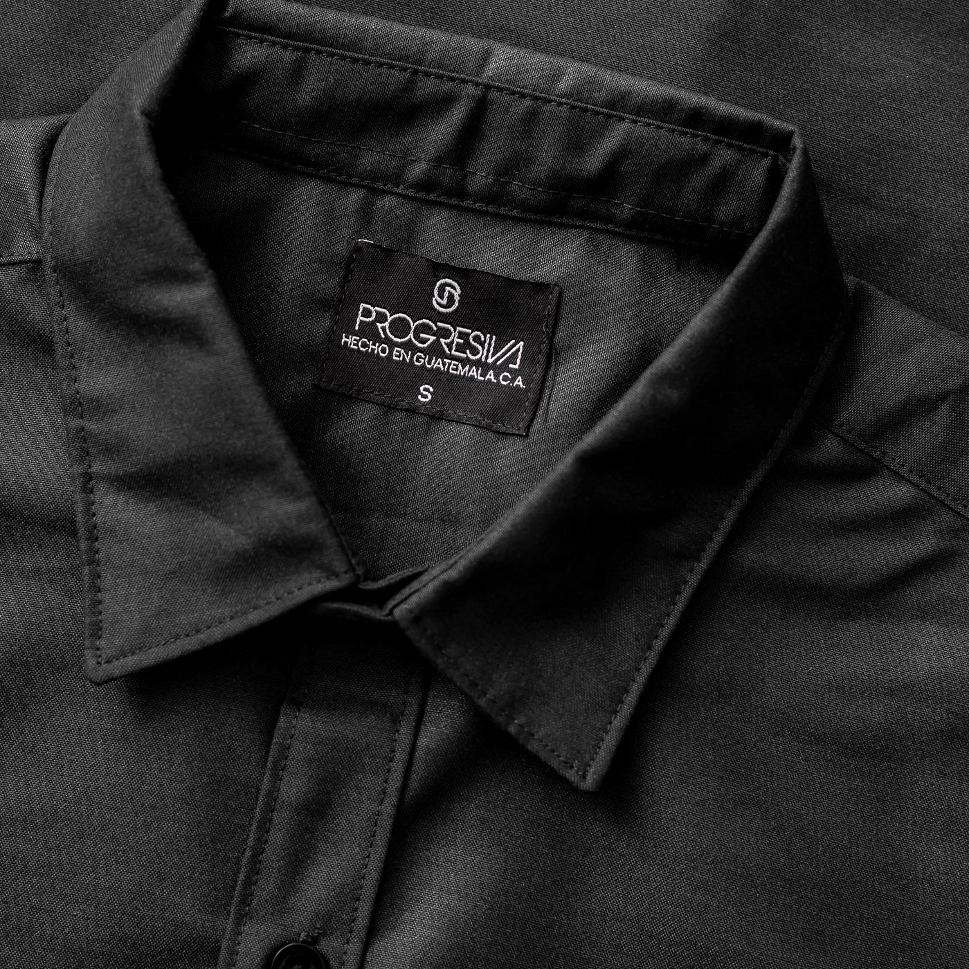 Camisa manga corta cuello normal - negro