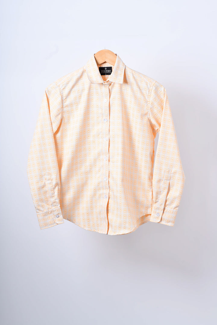 Blusa de botones cuello clásico