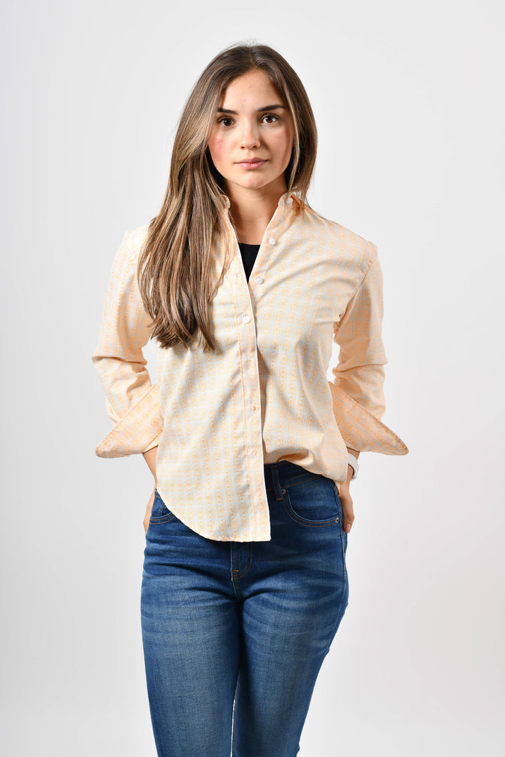 Blusa de botones cuello clásico