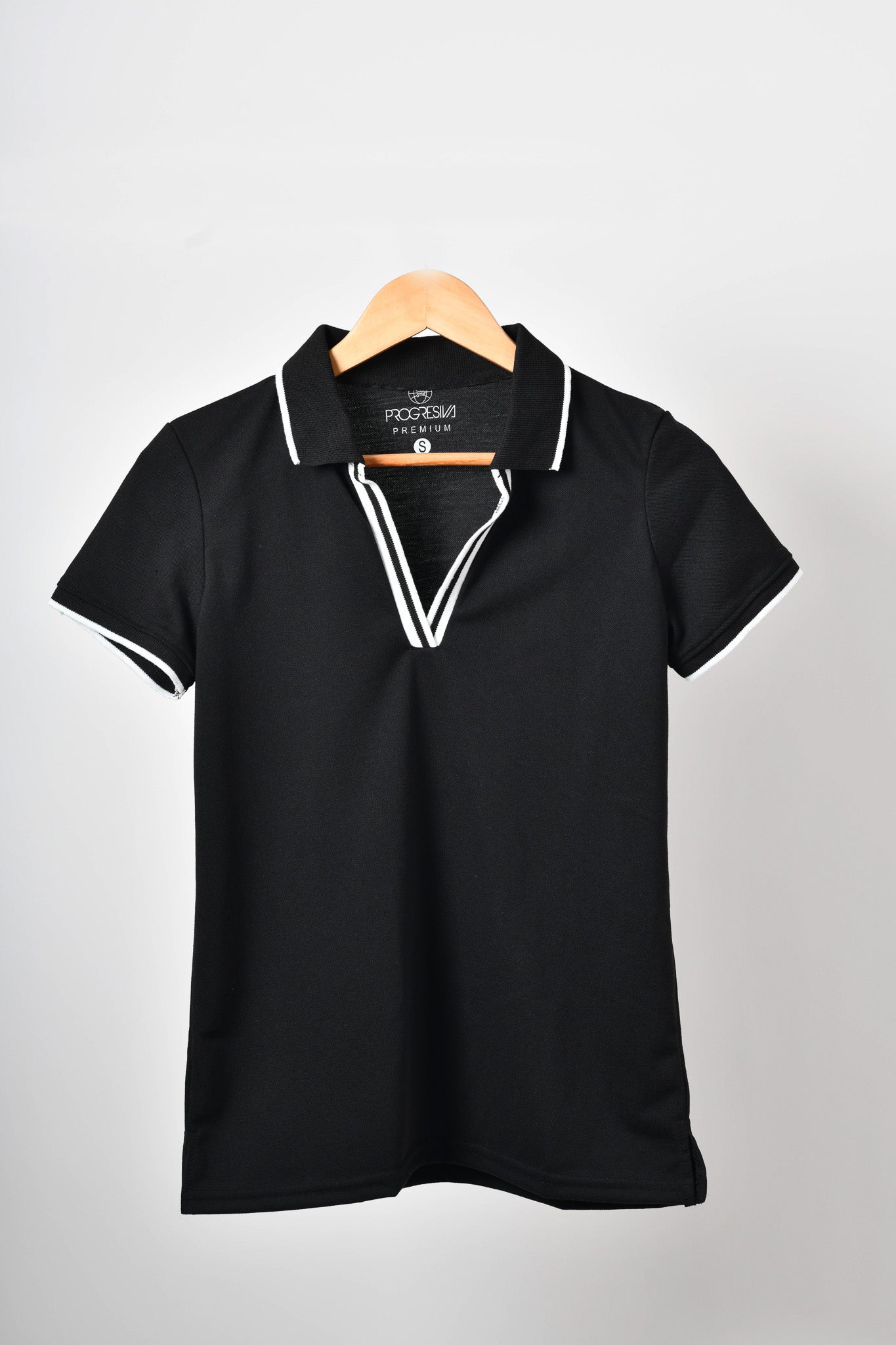 Blusa tipo polo de mujer