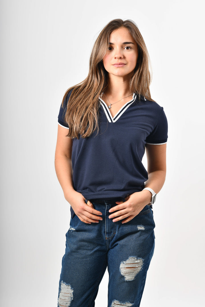 Blusa tipo polo de mujer