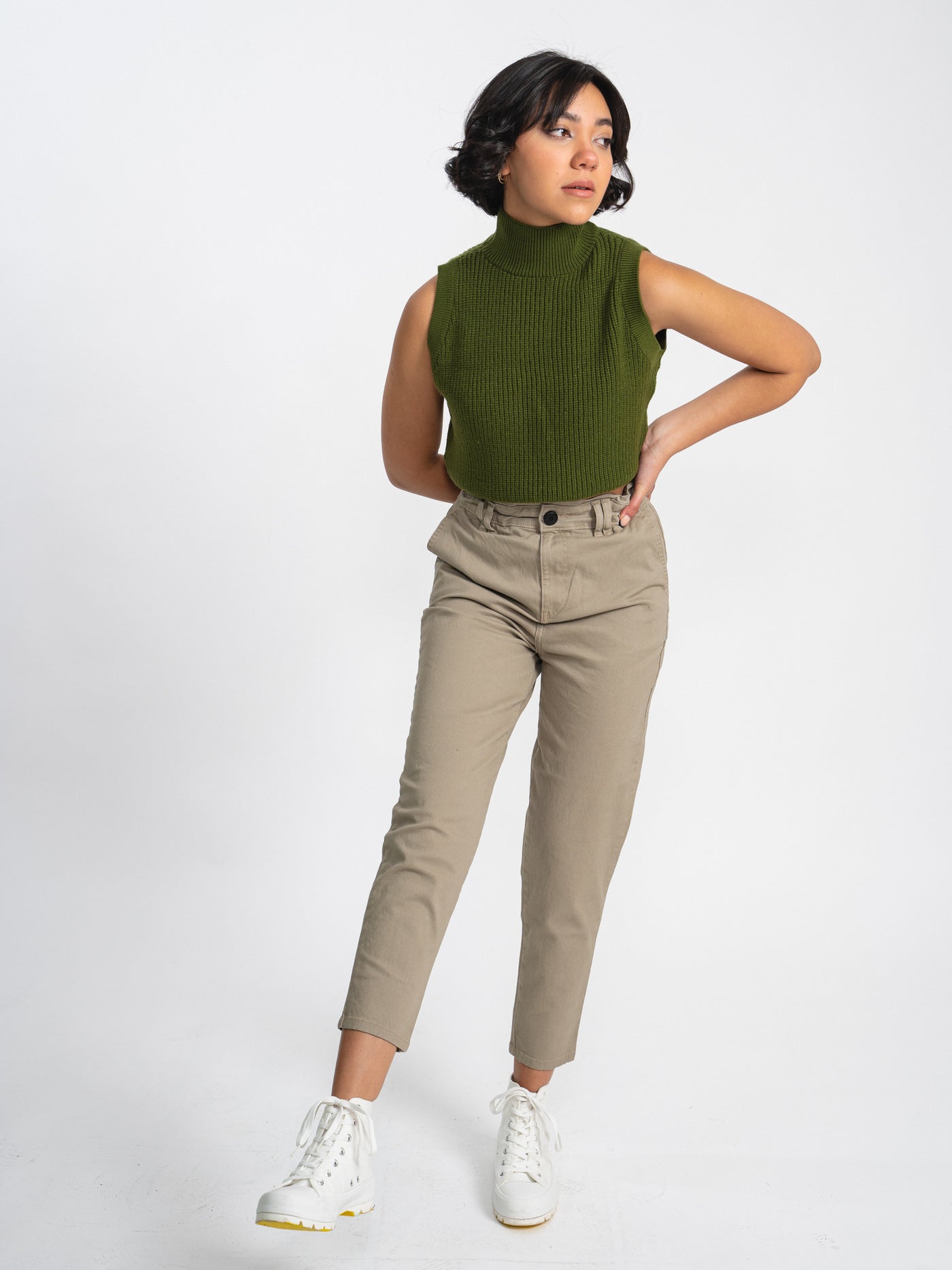 Chaleco tejido de mujer cuello tortuga - verde olivo