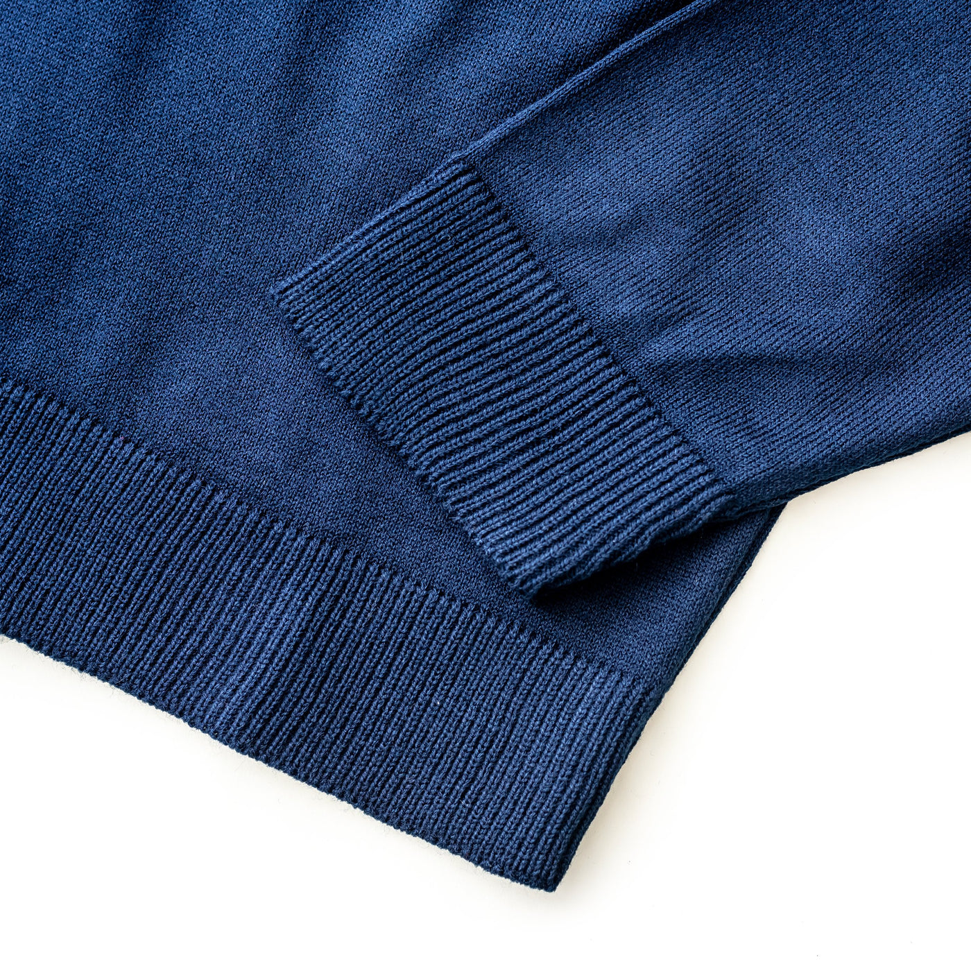 Suéter básico - cuello V - azul marino
